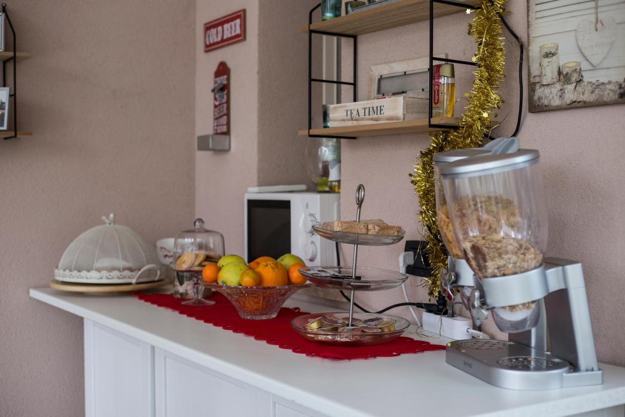 Villa Indipendente A Pochi Passi Dal Lago 산펠리체델바나코 외부 사진