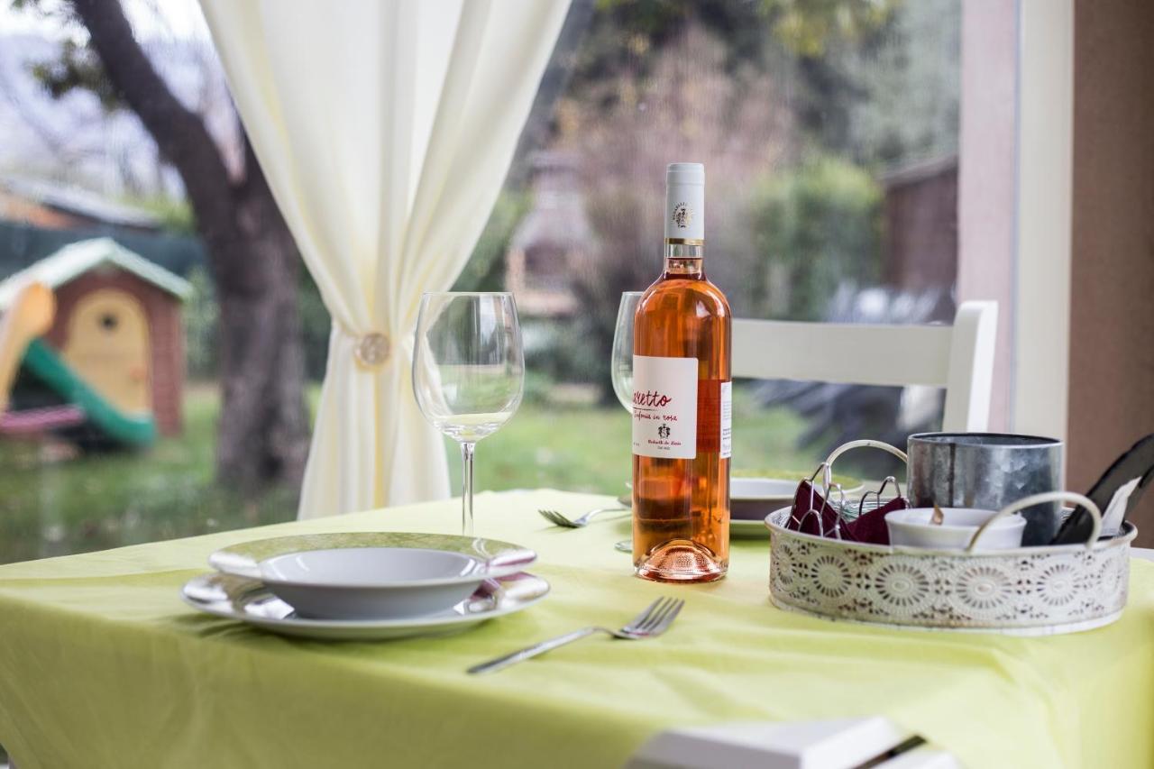 Villa Indipendente A Pochi Passi Dal Lago 산펠리체델바나코 외부 사진